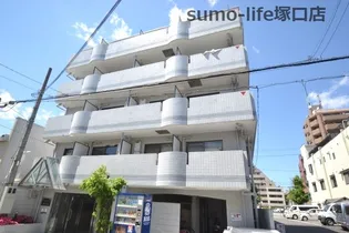 ロイヤルメゾン武庫之荘VII【5階】の外観