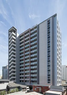 ニューサンリバー15番館【2階】の外観