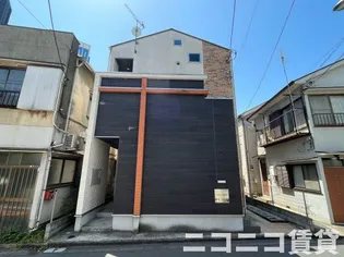 東京都新宿区北新宿2【アパート】の外観