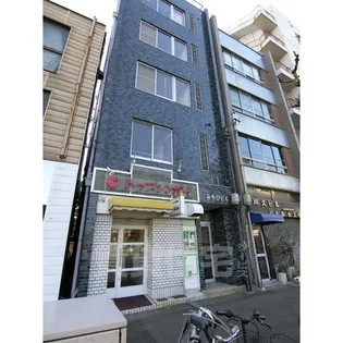 愛知県名古屋市東区泉2【マンション】の外観