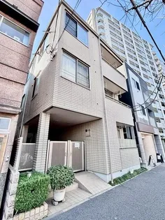 東京都文京区本駒込1【マンション】の外観