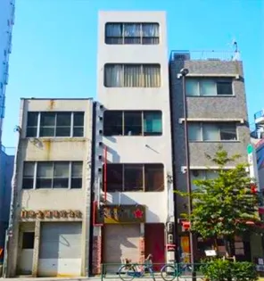 東京都千代田区外神田2【アパート】の外観