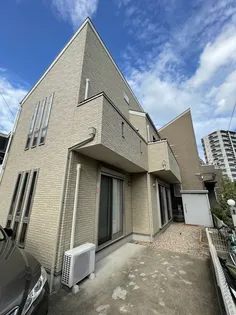 東京都杉並区上高井戸2【一戸建】の外観