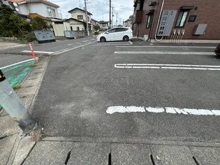 シャルール【3階】の地図