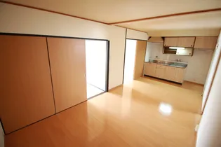 第3三宅ビル【2階】の外観