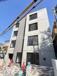 エクサム三軒茶屋IVの外観