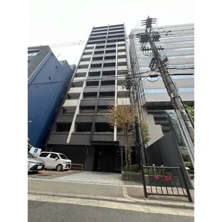 レジディア靭公園【3階】の外観