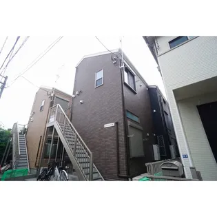 ラパス六浦【2階】の外観