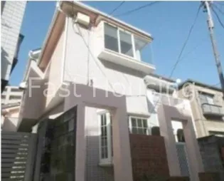 東京都中野区本町1【アパート】の外観