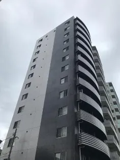 アジールコート西新宿【4階】の外観
