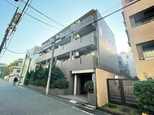 ステージファースト原宿【2階】の外観