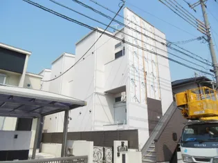 オリュザ【2階】の外観