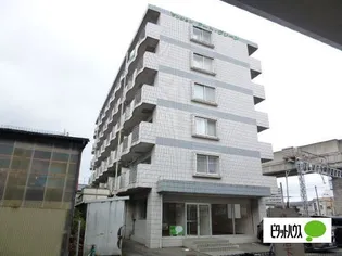 マンションアートグリーン【4階】の外観