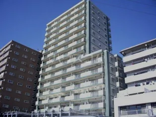 元今泉レジデンス【1階】の外観