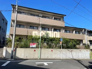 ベルコリーヌ向山【1階】の外観