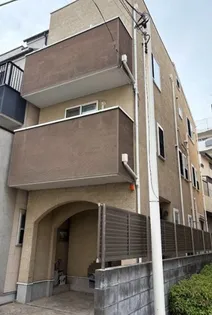 東京都渋谷区千駄ヶ谷2【一戸建】の外観