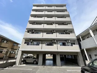 ベルメゾン新田東【6階】の外観