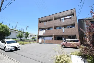 ハッピーライフ【3階】の外観