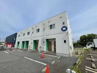 White book【2階】の外観