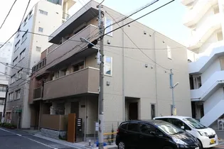 東京都台東区東上野3【アパート】の外観