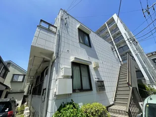 ホワイトバーチ【2階】の外観