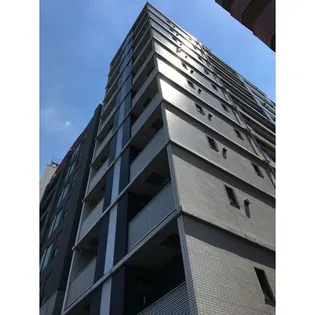 東京都中野区本町1【マンション】の外観