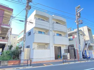 ベルガーデン常盤台III【1階】の外観