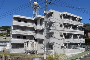 ハイツたかす【3階】の外観