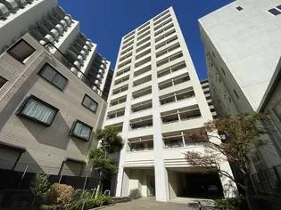 東京都港区三田5【マンション】の外観