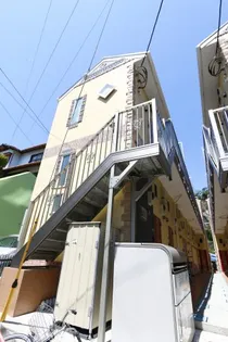 神奈川県横須賀市衣笠栄町2【アパート】の外観