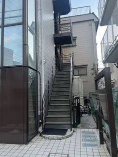 Y C Cビルの画像