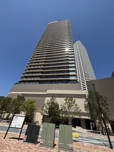 パークタワー西新宿【16階】の外観