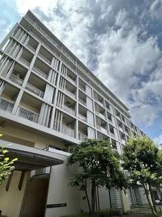 東京都品川区上大崎2【マンション】の外観
