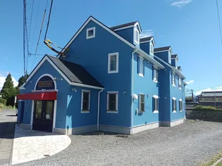 ラ・メゾンブルー花十番【1階】の外観