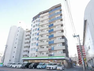 スペチアーレ麻生【2階】の外観