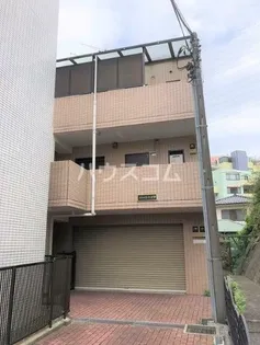 パールハイツ【1階】の外観
