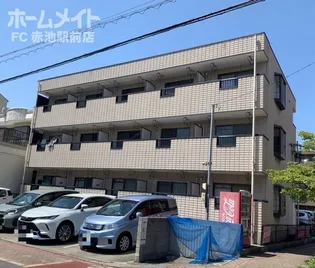 プラム【3階】の外観