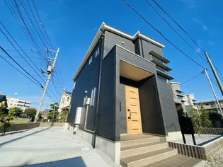 東京都稲城市東長沼【一戸建】の外観