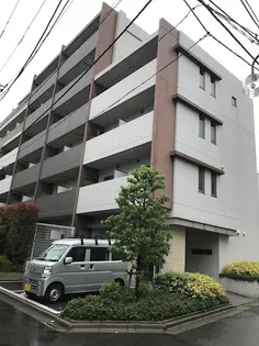 東京都新宿区上落合3【マンション】の外観