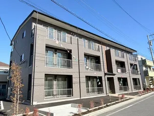 アステリア(足立区六木2丁目 アパート)【3階】の外観