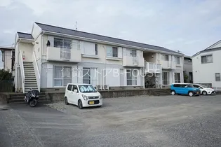 神奈川県伊勢原市岡崎【アパート】の外観