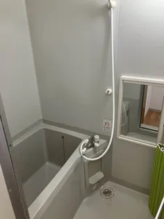 キャピトル桃山【2階】の風呂