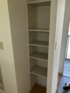 キャピトル桃山【2階】の内装