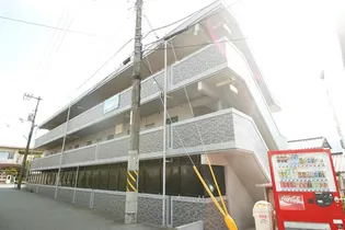 アドラー隅本【2階】の外観