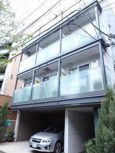 ルームス市川【3階】の外観