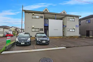 コスモヨネヤマハイツ【2階】の外観