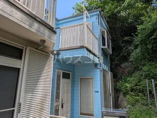 神奈川県横浜市金沢区六浦南5【一戸建】の外観