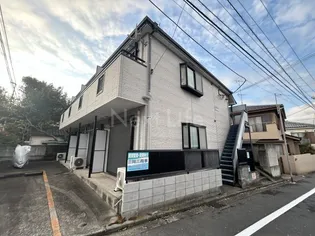 ジュネス諏訪坂【2階】の外観