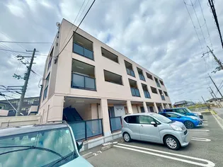 ジュネス【3階】の外観