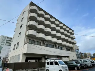 ニューメゾン土樋【5階】の外観